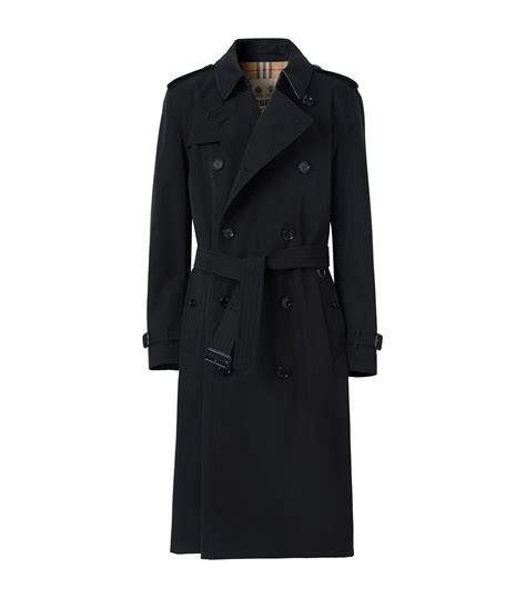 burberry trench coat logo